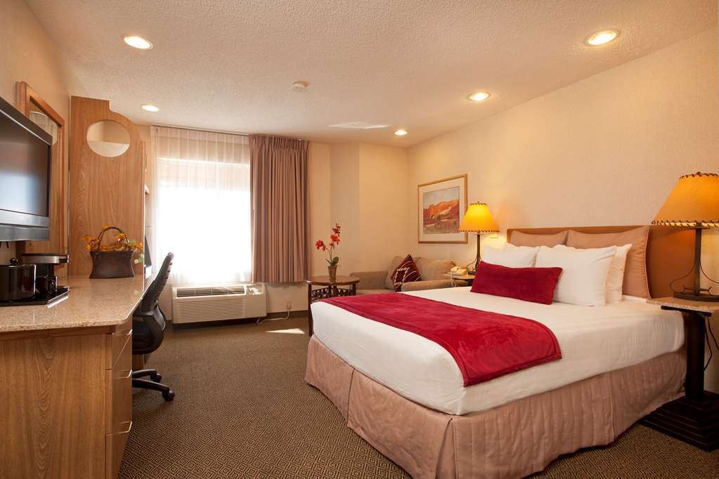 Inn At Santa Fe, Surestay Collection By Best Western Δωμάτιο φωτογραφία